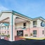 Days Inn By Wyndham Panama City Callaway