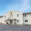 Super 8 By Wyndham Hamilton
