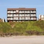 Starfish Manor Oceanfront Hotel