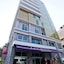 Aqueen Hotel Paya Lebar