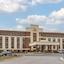 Comfort Suites Outlet Center