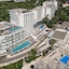 Royal Blue Hotel
