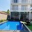 The Suite 262