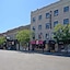 City Suites Hotel
