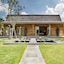 Villa Mannao By Villa Finder
