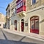 Julina Boutique Living