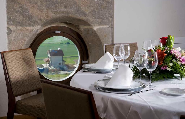 Restaurants - 5