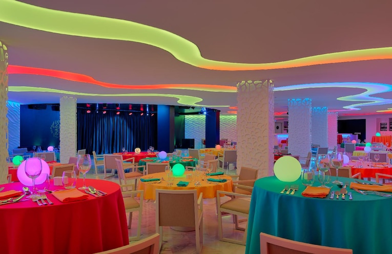 Restaurants - 6
