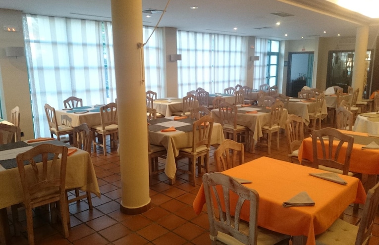 Restaurants - 1