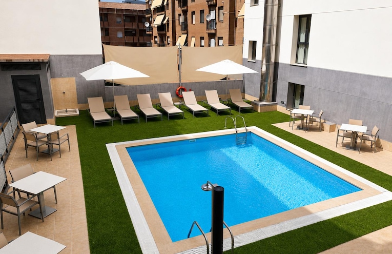 Piscines - 1