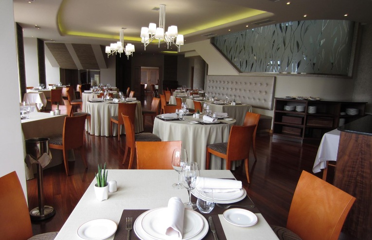 Restaurants - 4