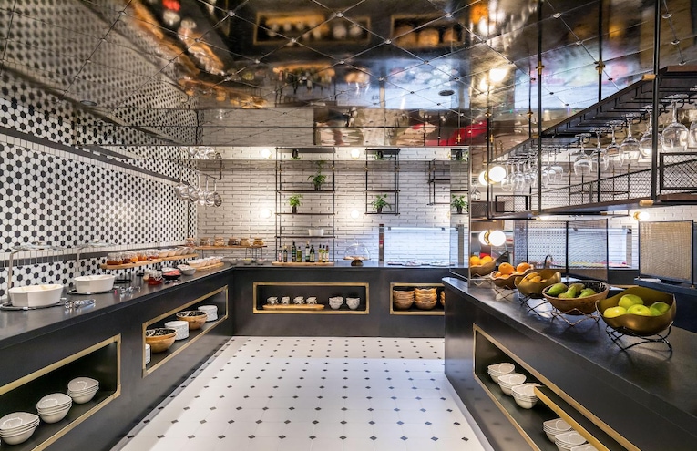 Restaurants - 1