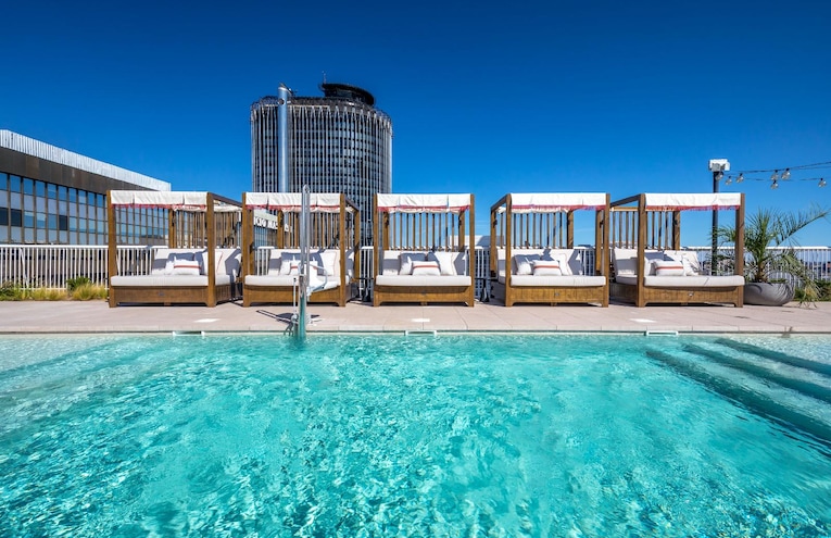 Piscines - 1