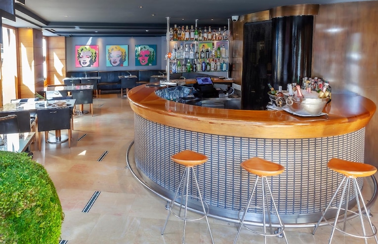 Restaurants - 1