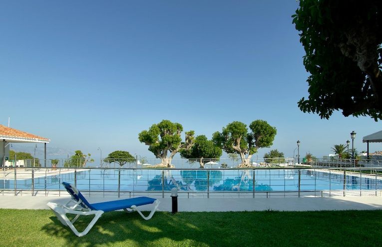 Piscines - 1