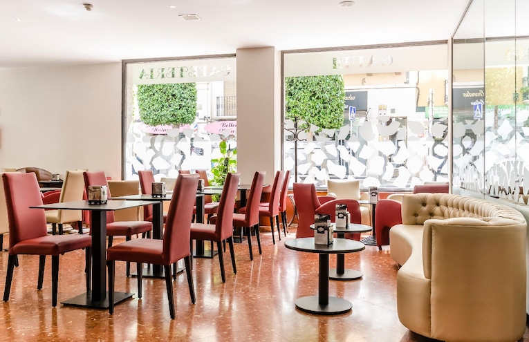 Restaurants - 4
