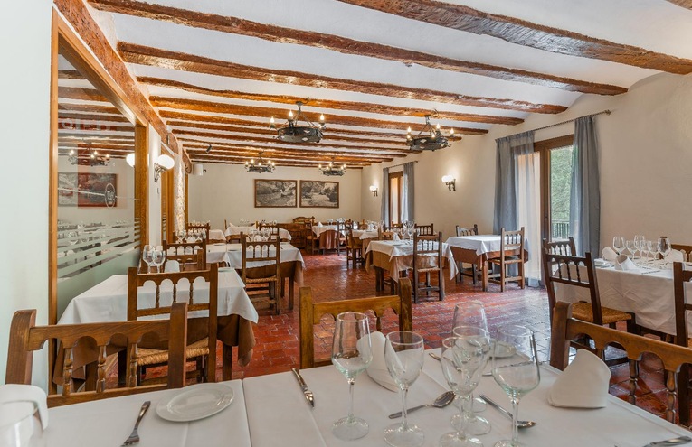 Restaurants - 4