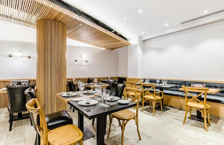Restaurants - 10
