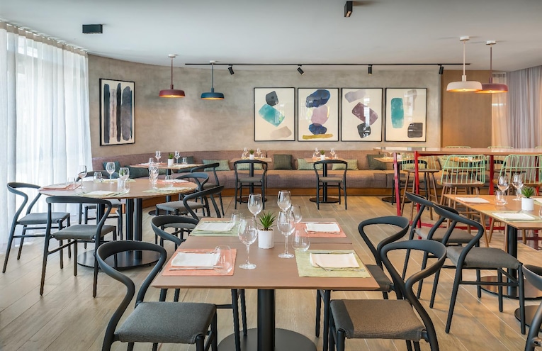 Restaurants - 1