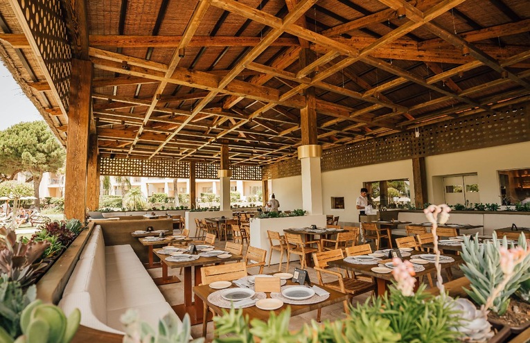 Restaurants - 4