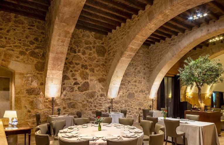 Restaurants - 4