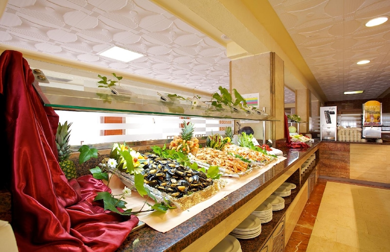 Restaurants - 4