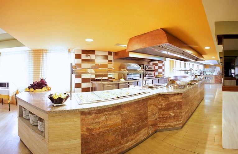 Restaurants - 6