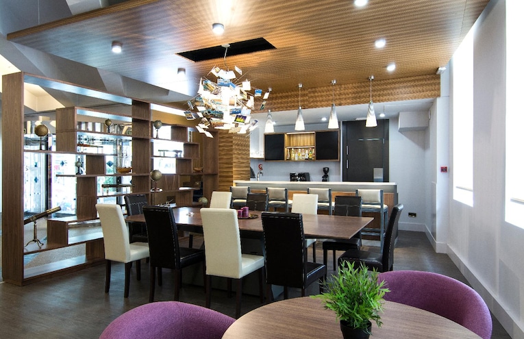 Restaurants - 6
