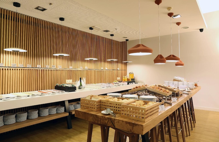 Restaurants - 4