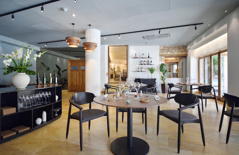 Restaurants - 1