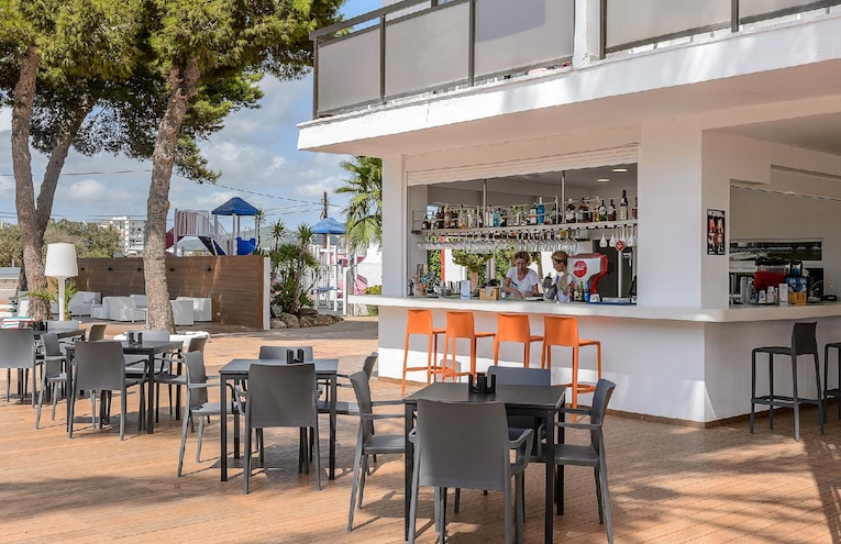 Restaurants - 3