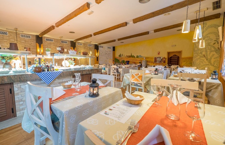 Restaurants - 4