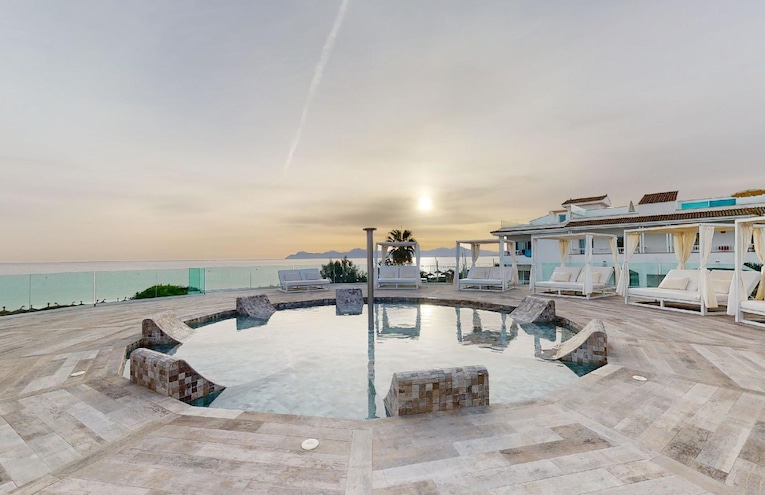 Piscines - 1