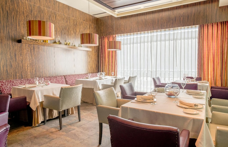 Restaurants - 3
