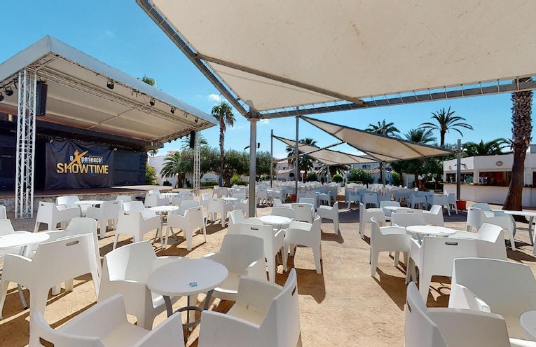 Restaurants - 5