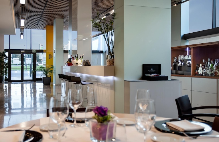 Restaurants - 5