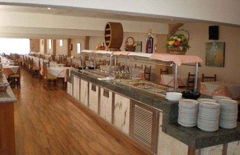 Restaurants - 4