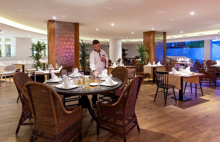Restaurants - 1