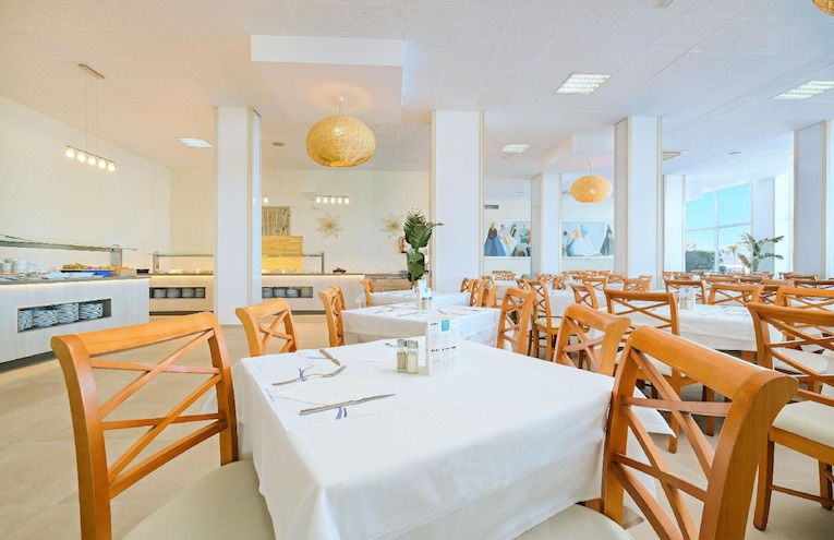 Restaurants - 7