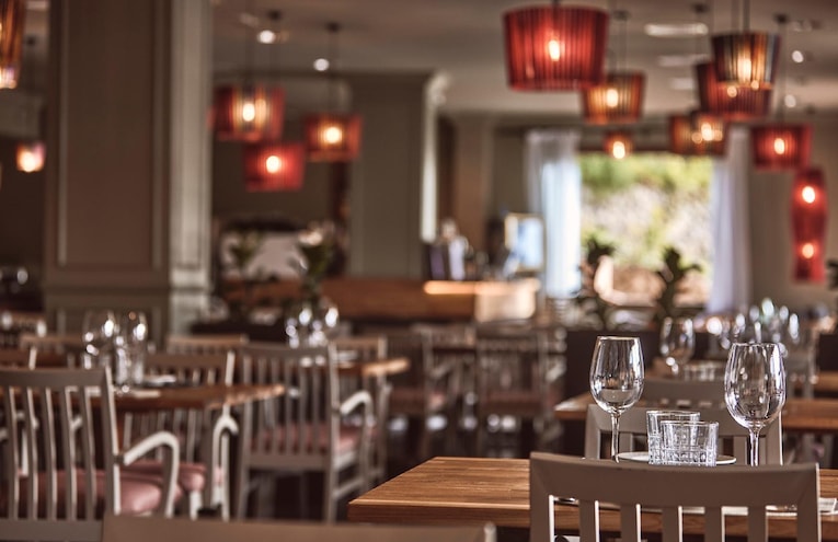 Restaurants - 4
