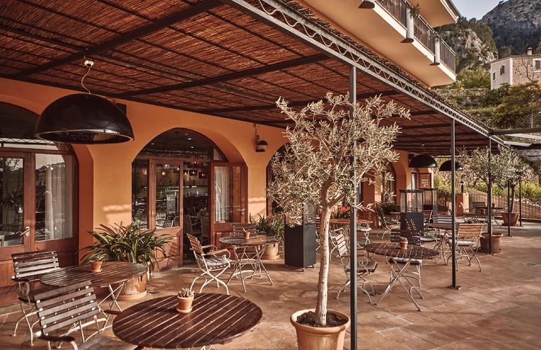 Restaurants - 1
