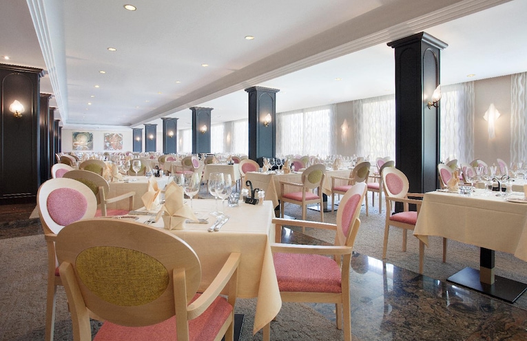 Restaurants - 1