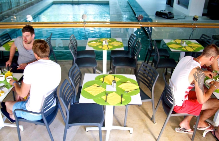 Restaurants - 4