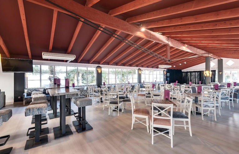 Restaurants - 9