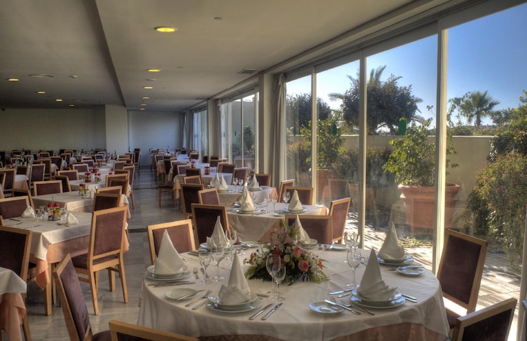 Restaurants - 1