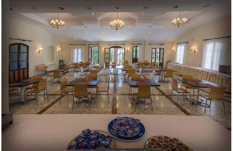 Restaurants - 6