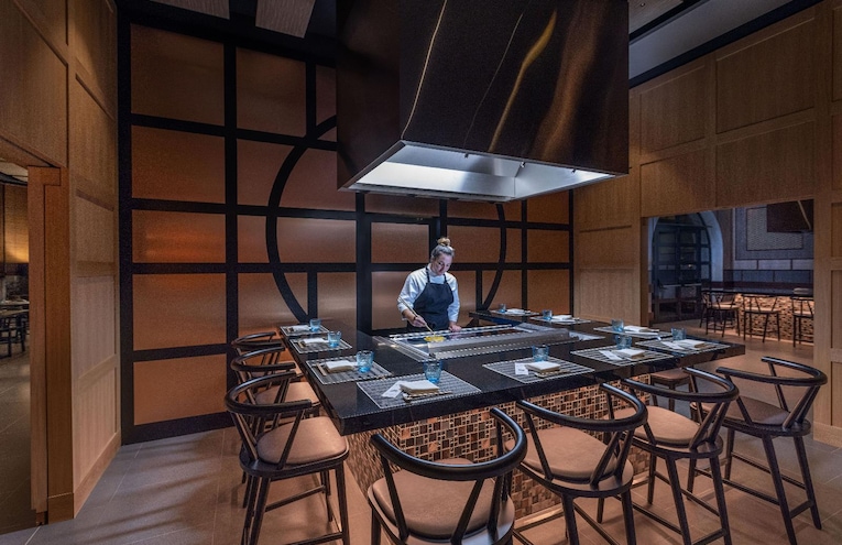 Restaurants - 10