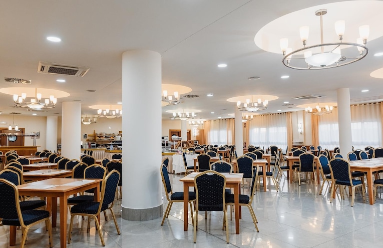Restaurants - 3