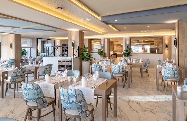 Restaurants - 3