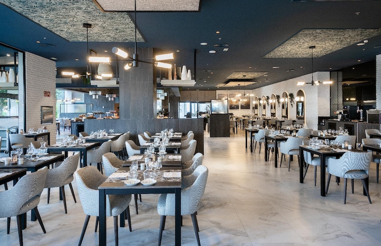 Restaurants - 7